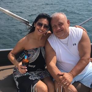 Meet your Posher, Majd